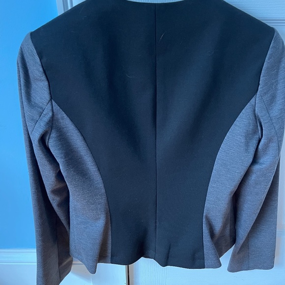 Blazer - Picture 3 of 3